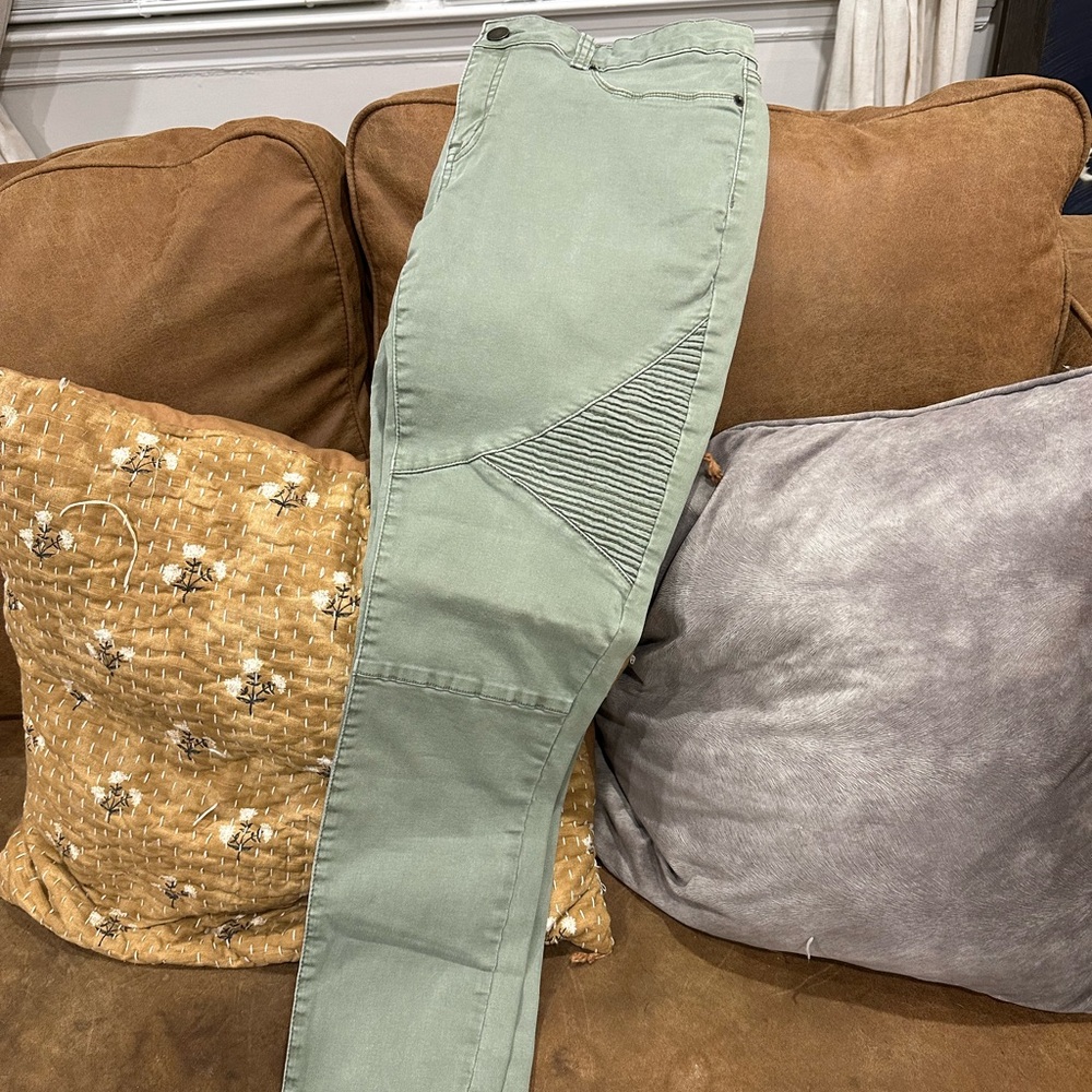 Green Juniors denim